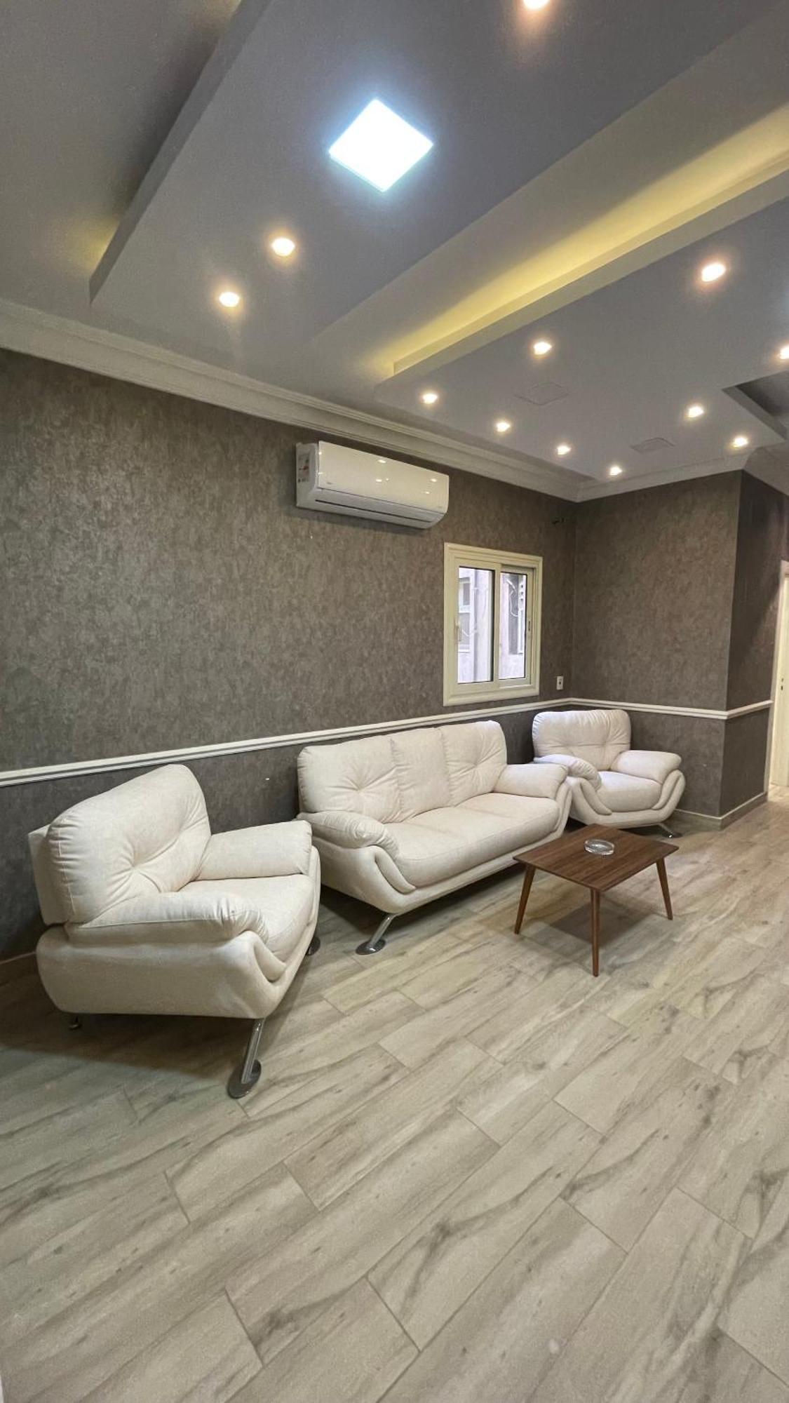 High Deluxe In Private In New Apartment *