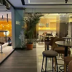 High Deluxe Apartment In Private Villa In New Cairo
