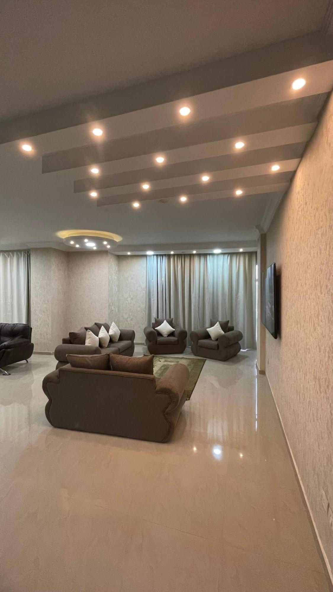 High Deluxe In Private In New
